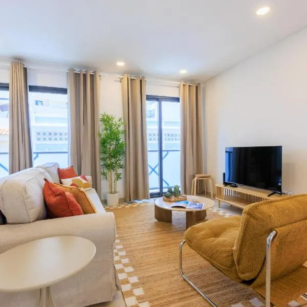Faro में, होटल TERRA HELIOS Algarve Brand New 2BR w Private Garage