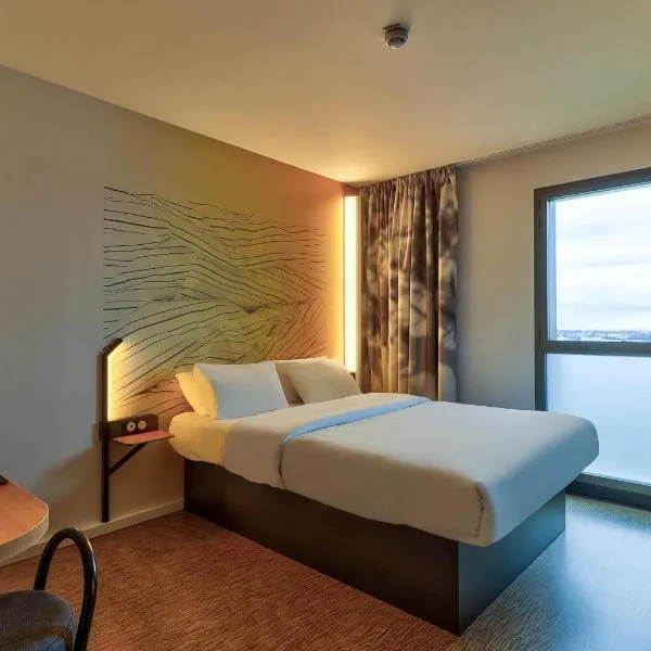 B&B HOTEL Dijon Valmy Toison d'or、ディジョンのホテル