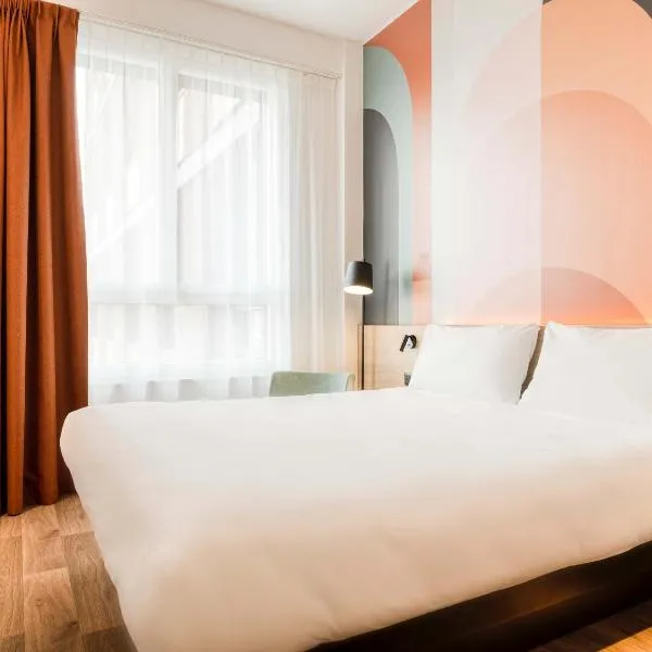 B&B HOTEL Namur, hotel sa Namur