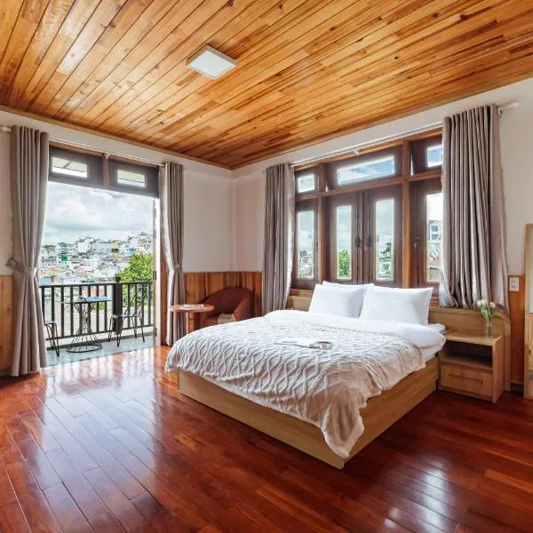 AT House Dalat - The Pine Concept, hotel in Da Lat