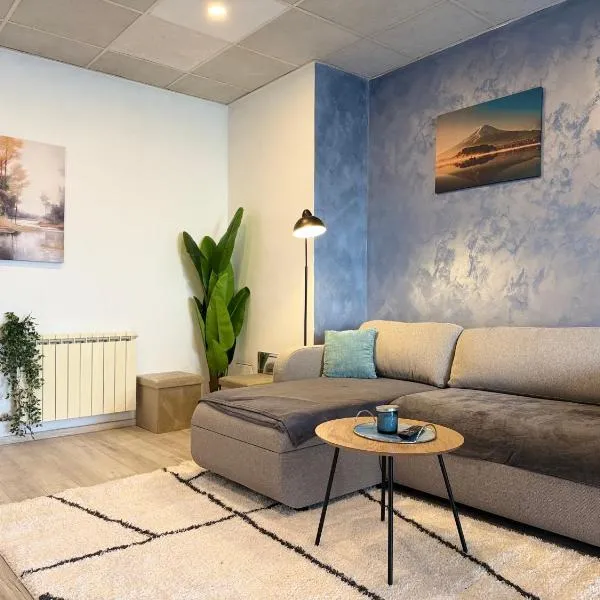 Hugo s home, apartman blizu bazena i bolnice, hotel in Krapinske Toplice