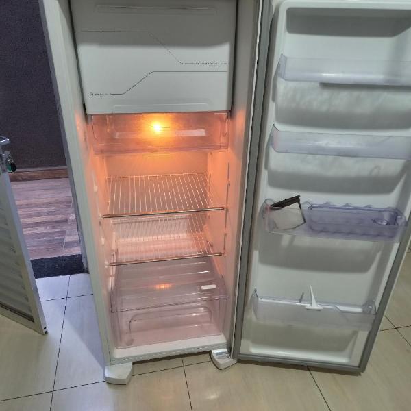 loft 1 em Salto Acomoda até 4 pessoas rede urbana - Foto 5