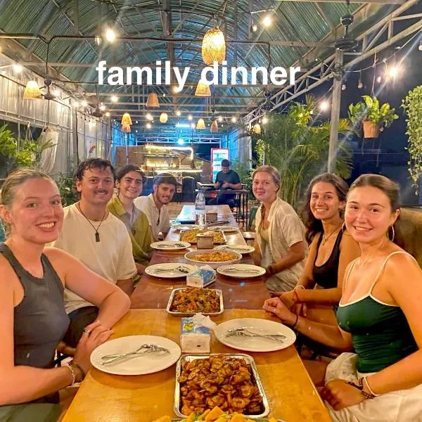 Social Backpacker Hostel & Rooftop Bar, ξενοδοχείο σε Μπατταμπάνγκ