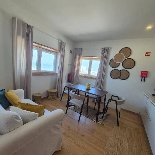 Refúgio à Beira Mar, Hotel in Leiria