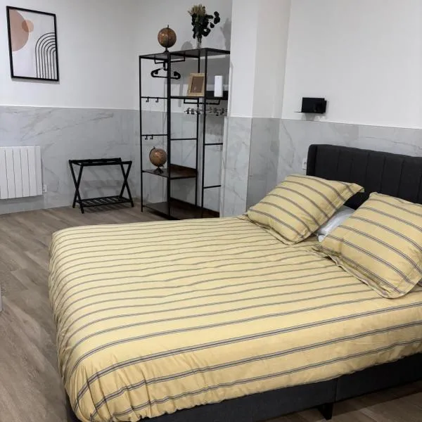 URDAIHOME SUITES & BIKEs, hotel in Guernica y Luno