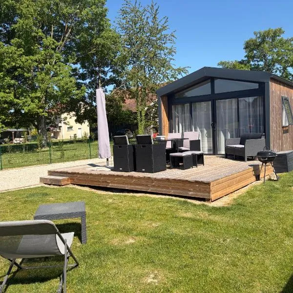 Chalet Bois, hotel v destinaci Torcy-le-Petit