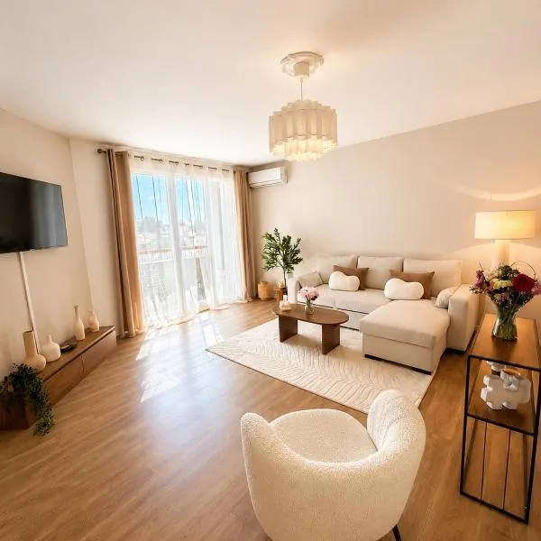 Appartement climatisé proche du Palais des Papes, hotel i Avignon