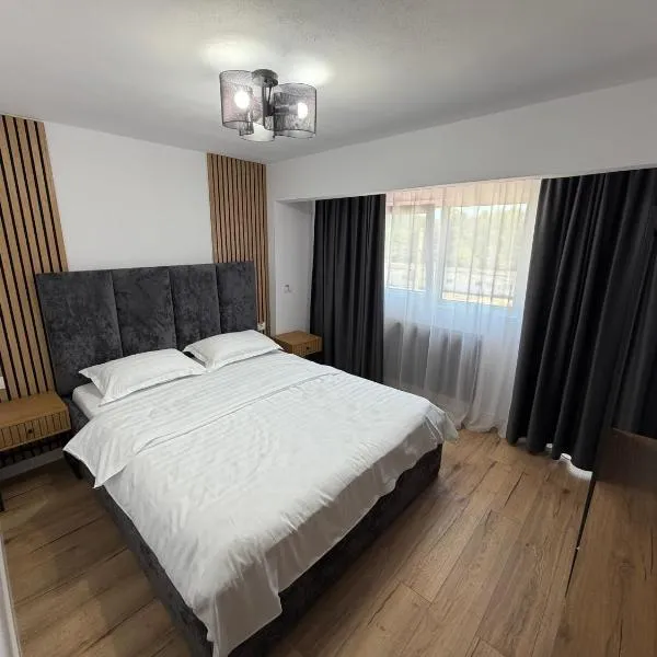 New Venus, hôtel à Curtea de Argeş