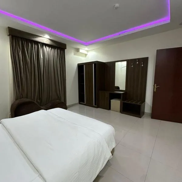 شقق ظل النخيل للشقق المخدومة, hotel in Hotat bani tamim