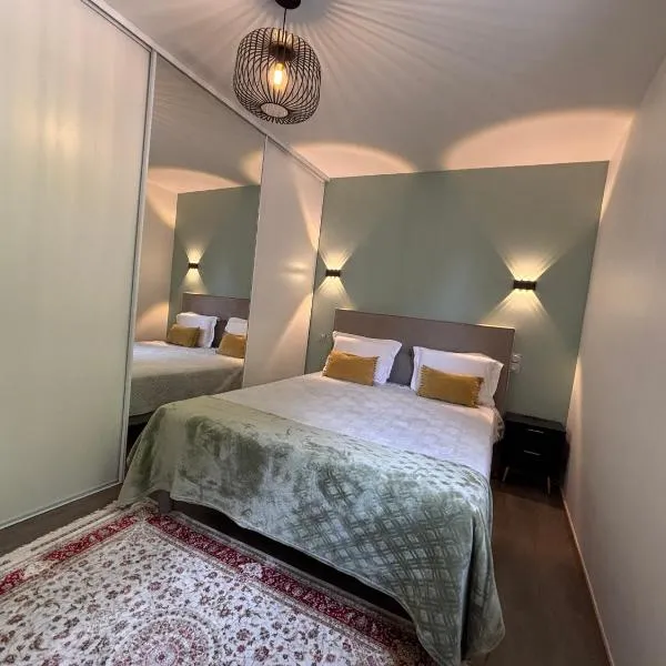 Bel Appartement Perrières、ブリーヴ・ラ・ガイヤルドのホテル