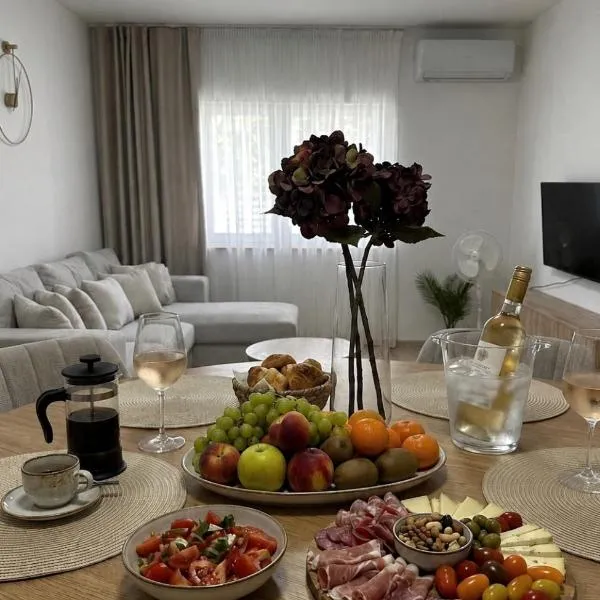 Modra Stone & Sea Apartments, Orebić, отель в Оребиче