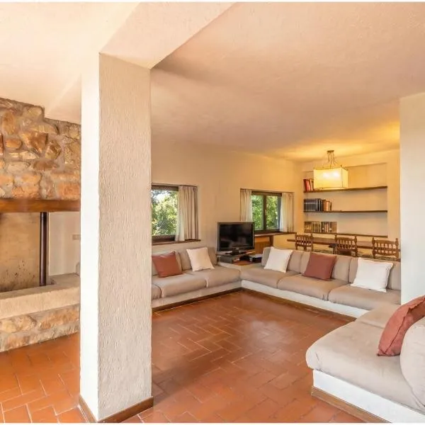 Villa degli Olivi 1, Parcheggio privato e zona tranquilla, готель у місті Montorio Veronese