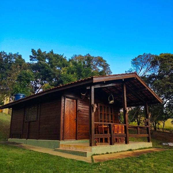 Refúgio Beija Flor Chalé com Casa na Árvore