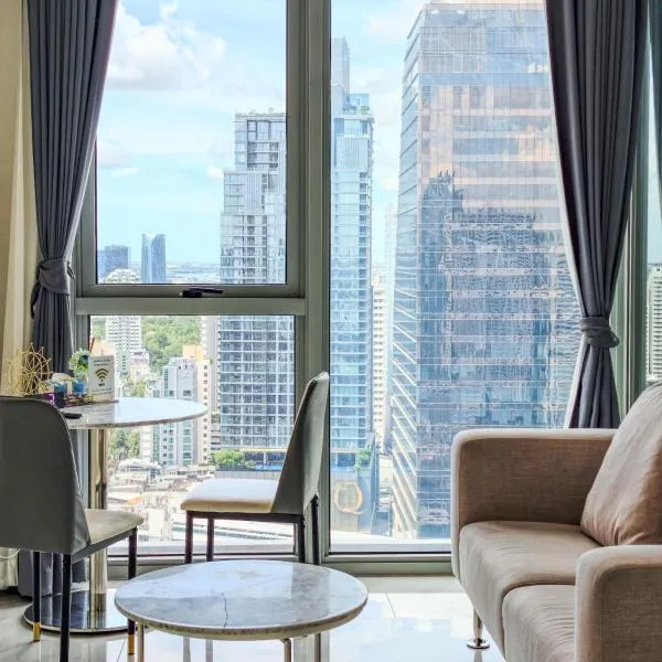 Luxury HighRise Condo Stunning City View BTS Nana, hotel a Bangkok