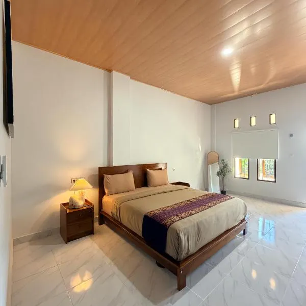Manta Manta Guesthouse, hotel in Labuan Bajo