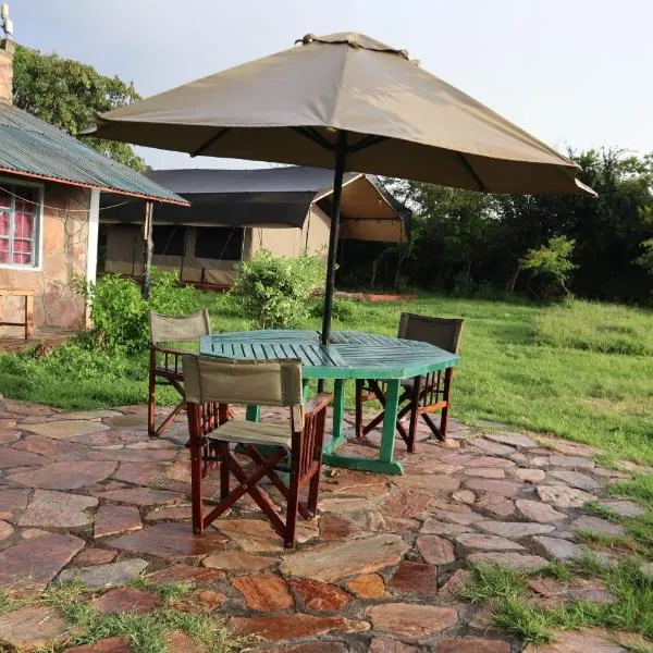 Sunshine maasai mara safari camp، فندق في Sekenani