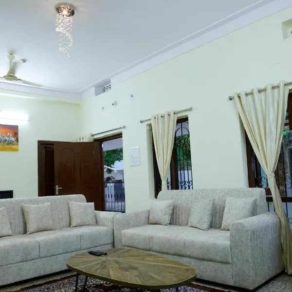 N Homes, hotel u gradu Hiderabad