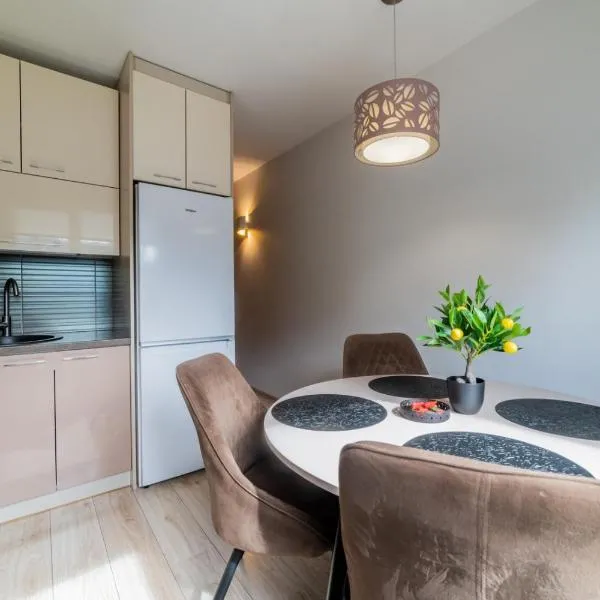 Šiauliai में, होटल VakarDi Apartments