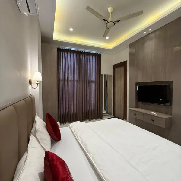 Hotel sky inn, hotel v mestu Jalandhar
