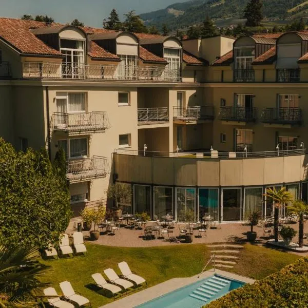 Hotel Villa Laurus, hotel di Merano