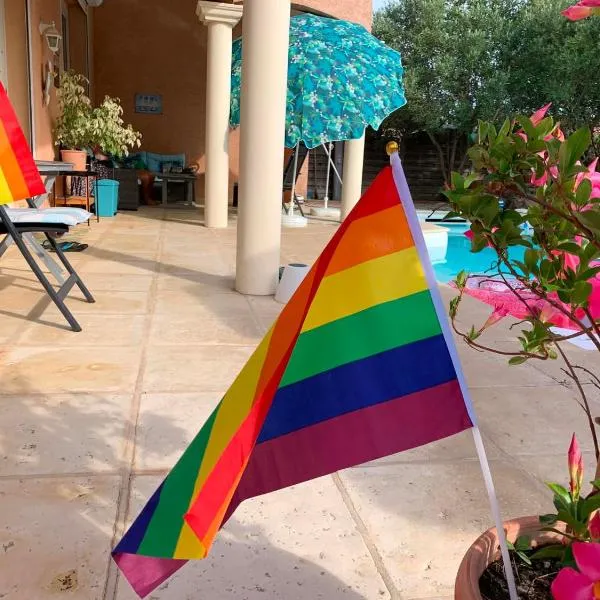 Villa Flamingo GAYmen only b&b, ξενοδοχείο σε Marseillan
