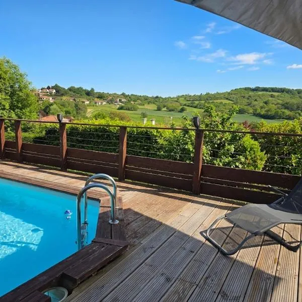 Logis hippolyte, hotel sa Châtel-Guyon