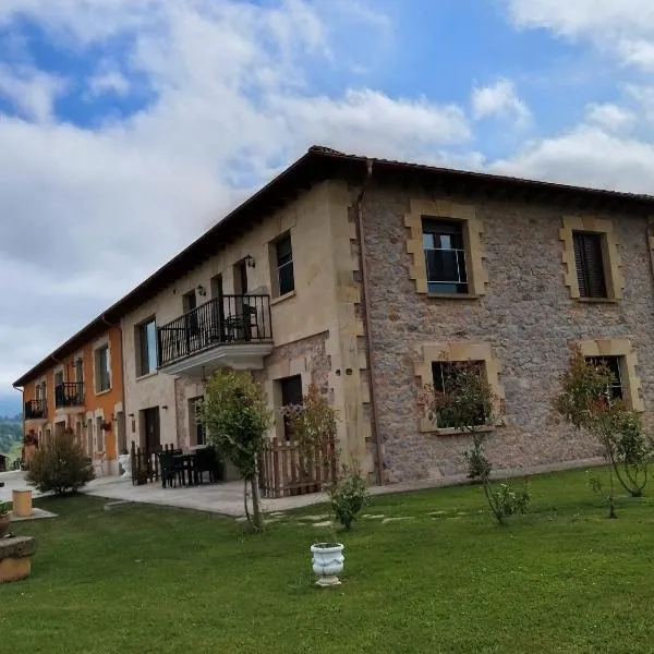 Apartamentos Rurales Sobremazas, Hotel in Sobremazas