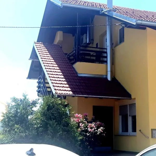 Apartment Petra Zabok A2-3km, מלון בזאבוק