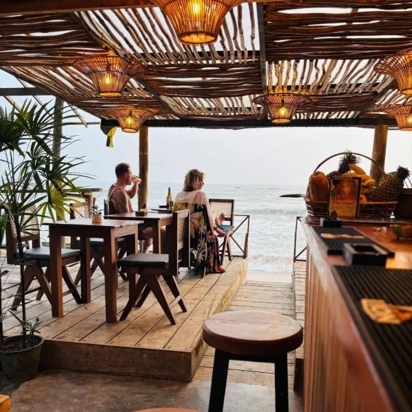 Backpack Beach Hostel & Reggae Bar, hotel i Galle