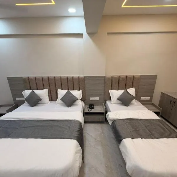 Hotel J K Town, hotel a Ahmedabad