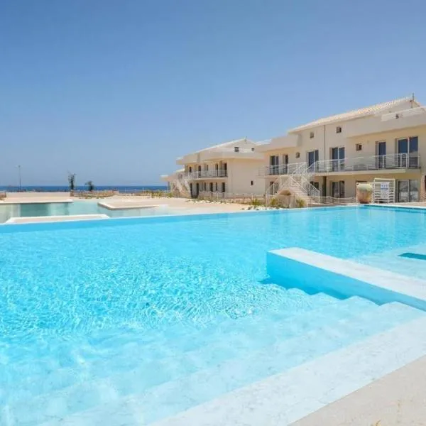 Almaré - sea view terrace & pool, Marzamemi, готель у місті Марцамемі