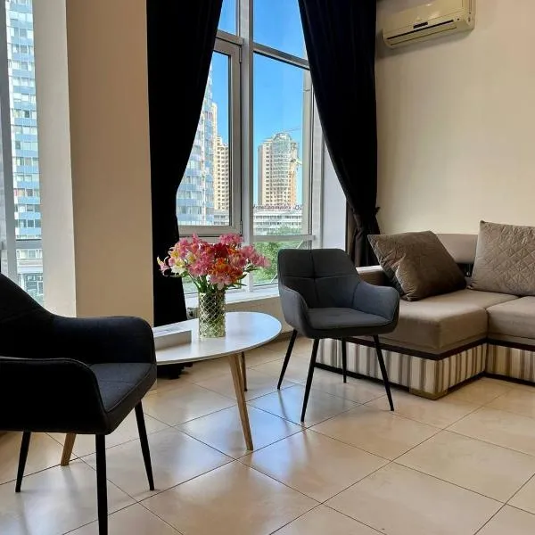 Corona Hotel & Apartments, hotelli Odessassa