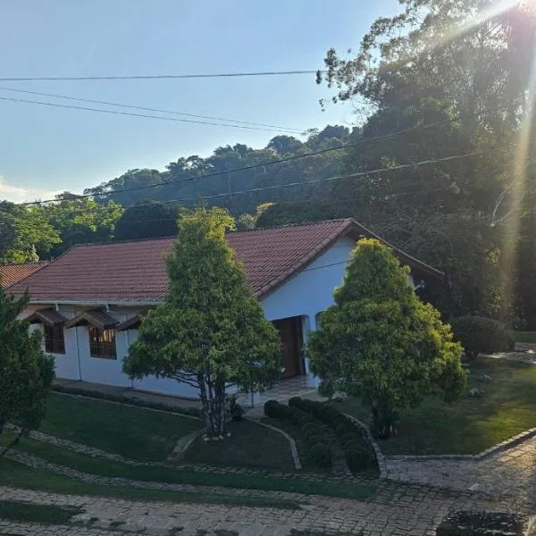 Viesnīca Casa de Campo Vilagio Verde Jarinu pilsētā Žarinu
