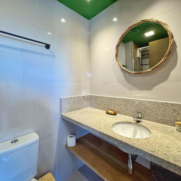 Predio novo em ótima localização, bem próximo à praia e a diversos serviços. - Foto 3