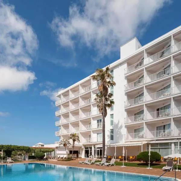 Hotel Agamenón – hotel w mieście Es Castell