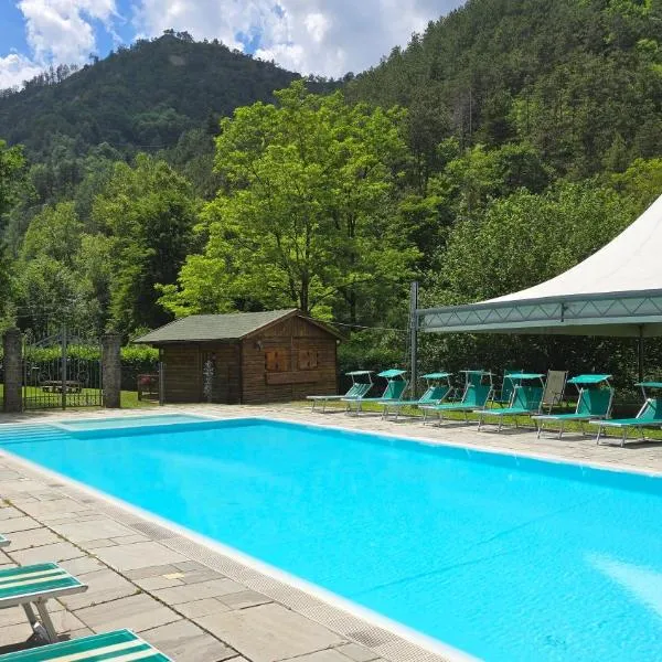 Hotel Leonardo Corniolo, hotel em Corniolo