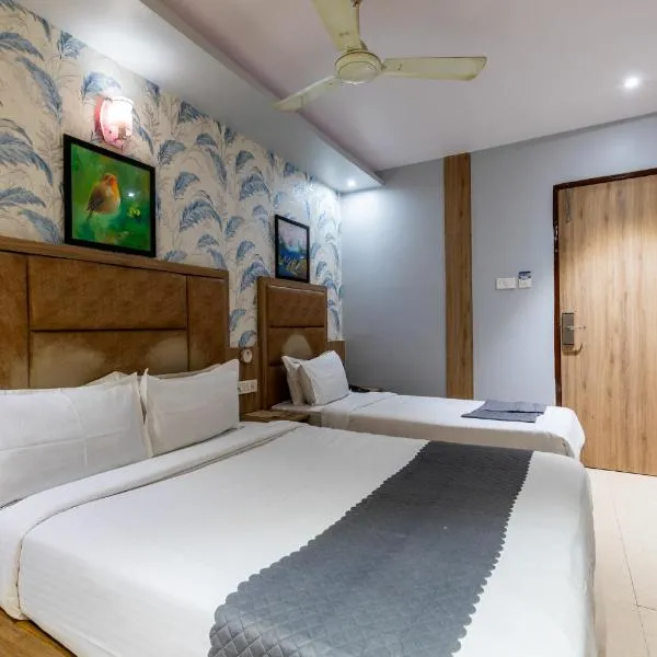 Lotus Grand Mumbai Near International Airport, hotel in Mumbai