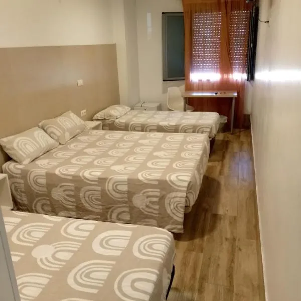Alcorcón में, होटल Hotel Skyline Boadilla