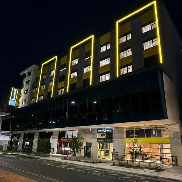 The 233 Suites Unscripted By Hyatt, hotel em Mesa