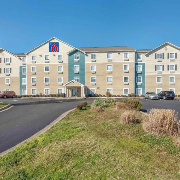 Motel 6 Suites Little Rock Southwest, AR, hotel em Little Rock