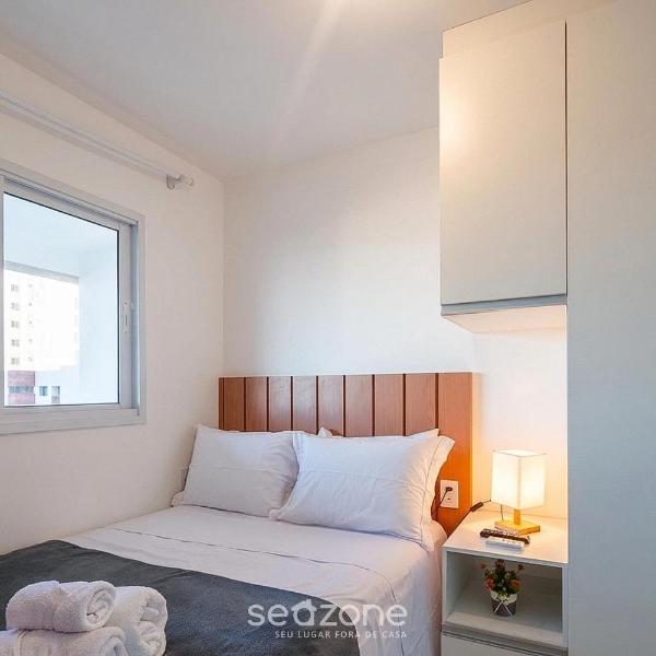 Apto em Cond. c/ Piscina e Vista p/ Mar SMA0206