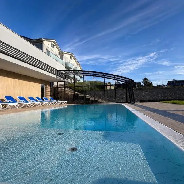 BELMAR Park Resort، فندق في فواديسوافوفو