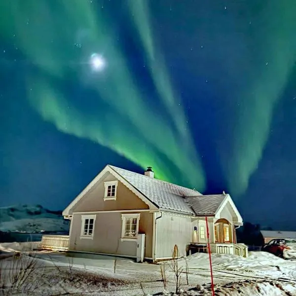 BanPim Beachside Lofoten, hotel di Ramberg