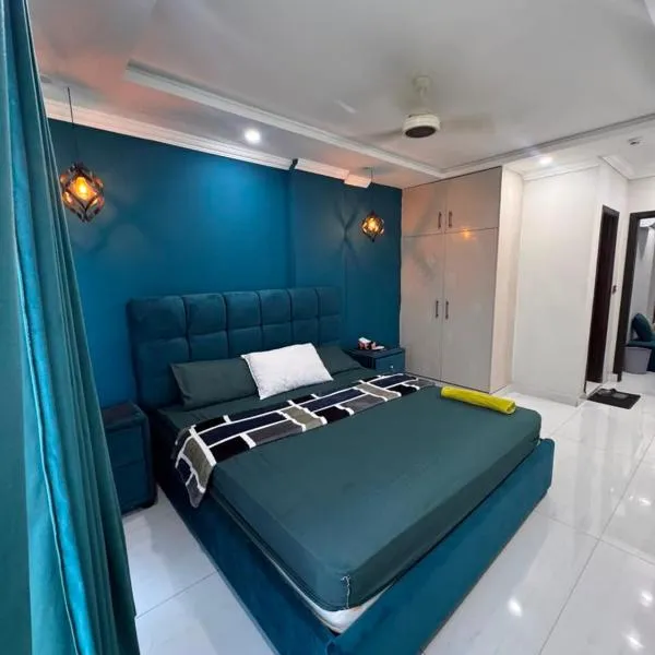 Shazi Heights, hotel in Lahore