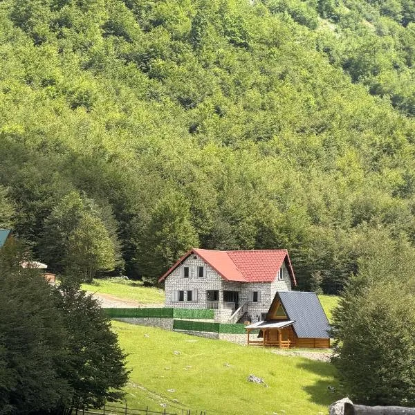 DreamHouse Grebaje, hotel u gradu 'Gusinje'