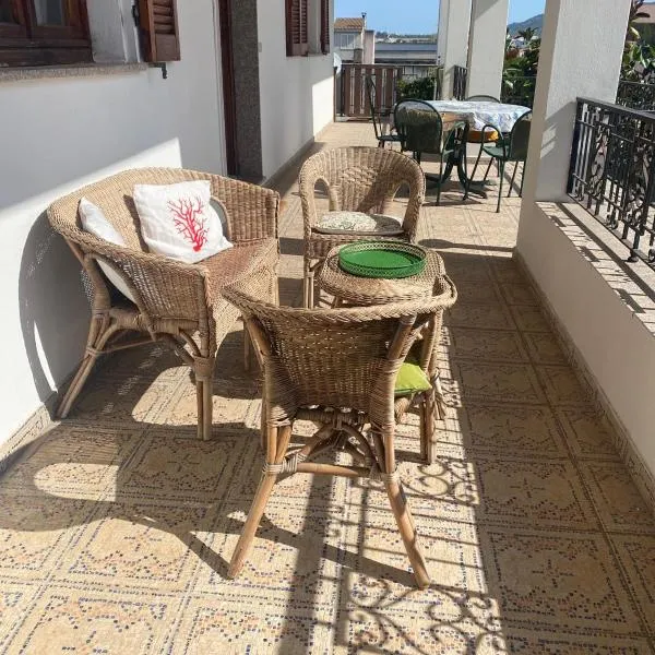 Casa Mares, an oasis of relaxation and comfort in Olbia, hotel u gradu Olbia