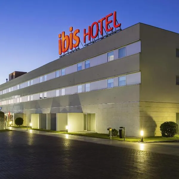 Hotel ibis Porto Sao Joao, hotelli Portossa