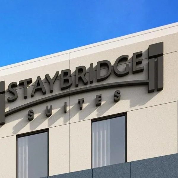 Staybridge Suites Spring - The Woodlands Area by IHG, hotel din Spring
