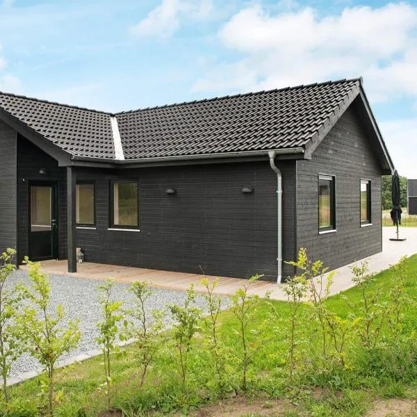 5 star holiday home in Haderslev, отель в городе Хадерслев