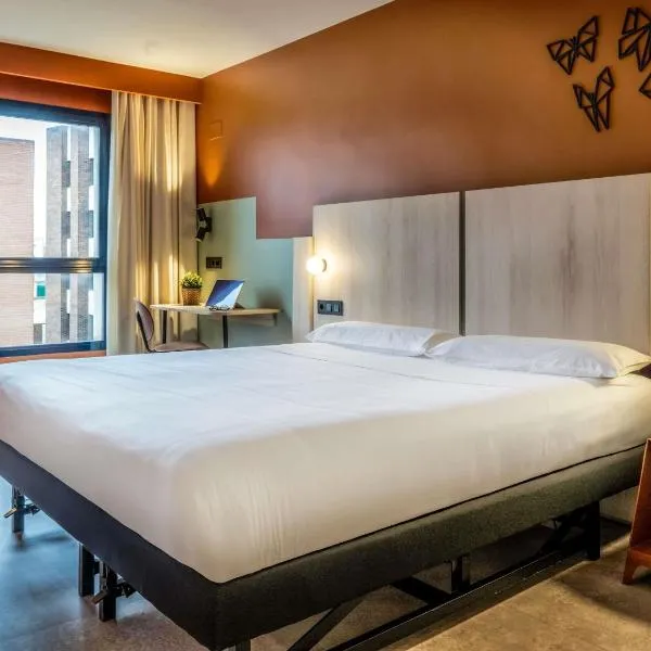 Ibis Styles Zaragoza Centro、サラゴサのホテル